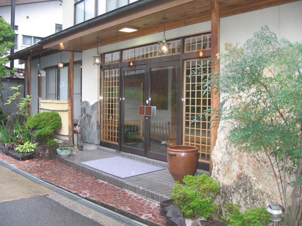 Yudanaka Yasuragi Hotell Yamanouchi  Exteriör bild